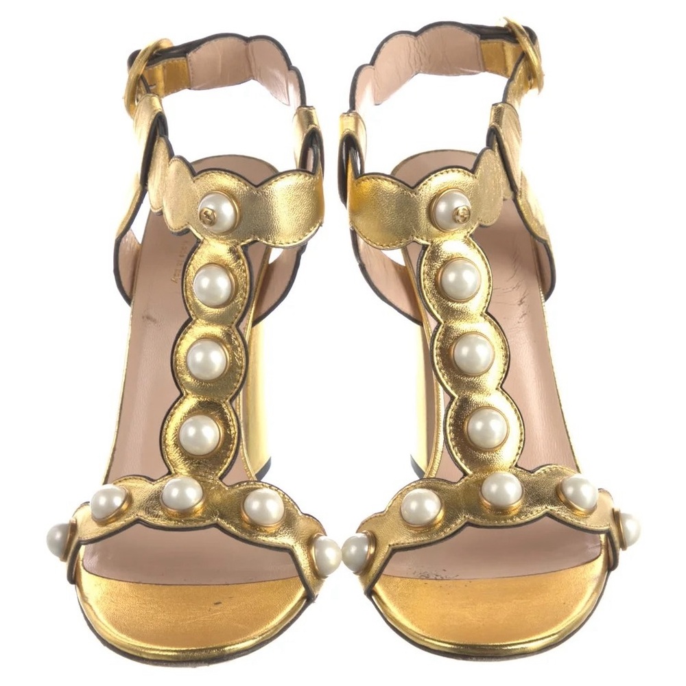 Gucci Willow Pearl Trim Gold Scandal Heels Womens size 8.5 EU 39